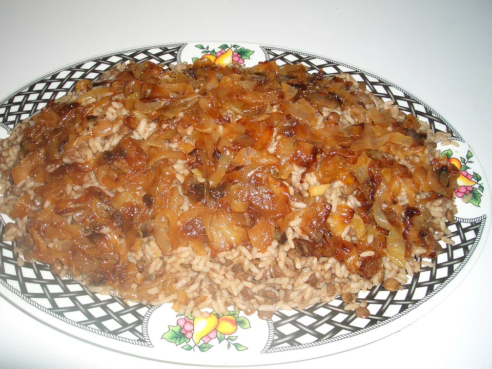 Levantine lentils and rice topped with crisp caramelized onions and parsley