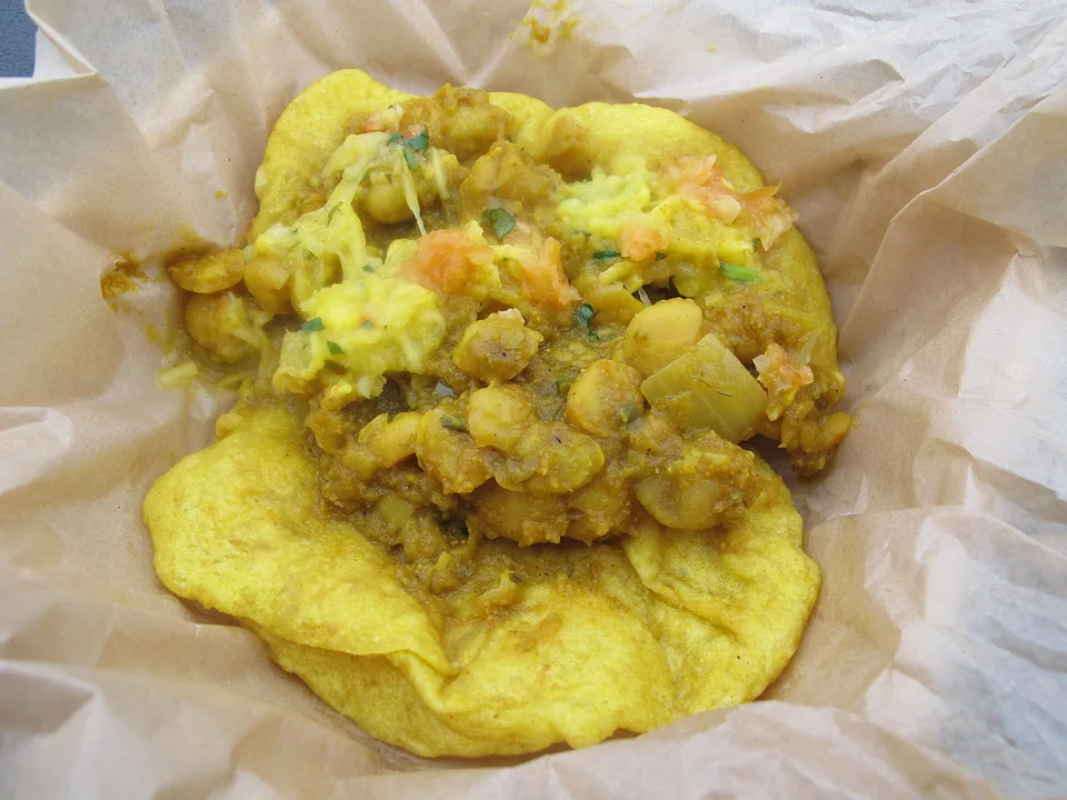 Trinidad doubles with two turmeric bara, curried chickpeas and tamarind chutney